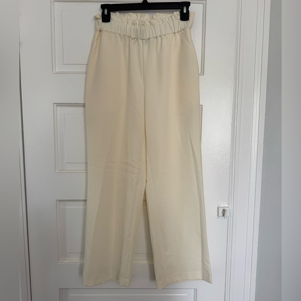 Cream slowly lightweight pants. Size XS